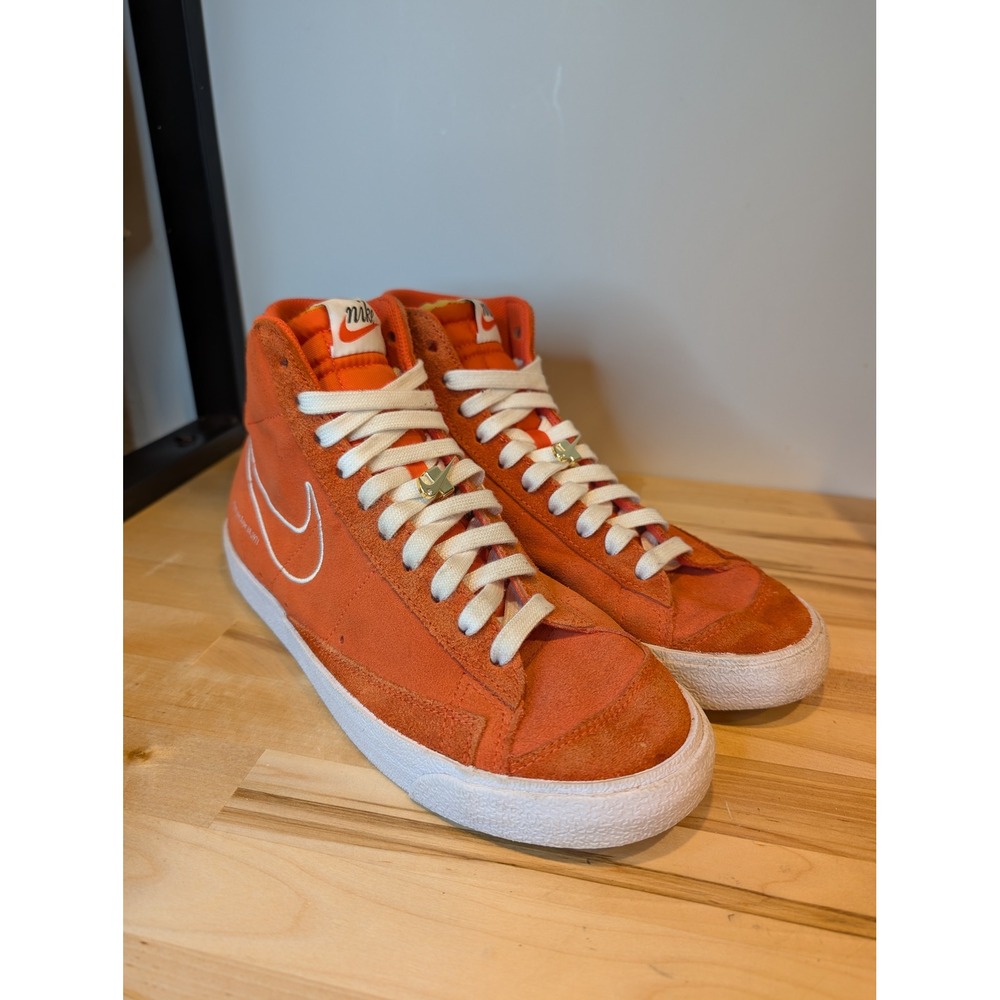 Nike Blazer Mid '77‎ Vintage Orange Sneakers Suede High Top Shoes Size 9 B1